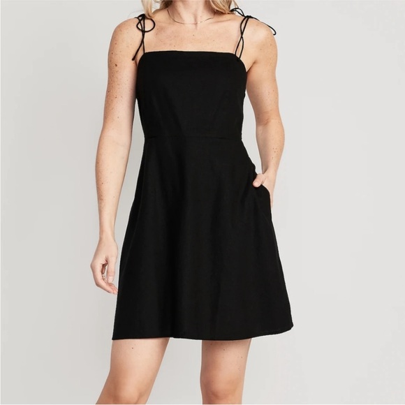 Old Navy Tie Strap Linen Blend Mini Dress - Picture 2 of 7